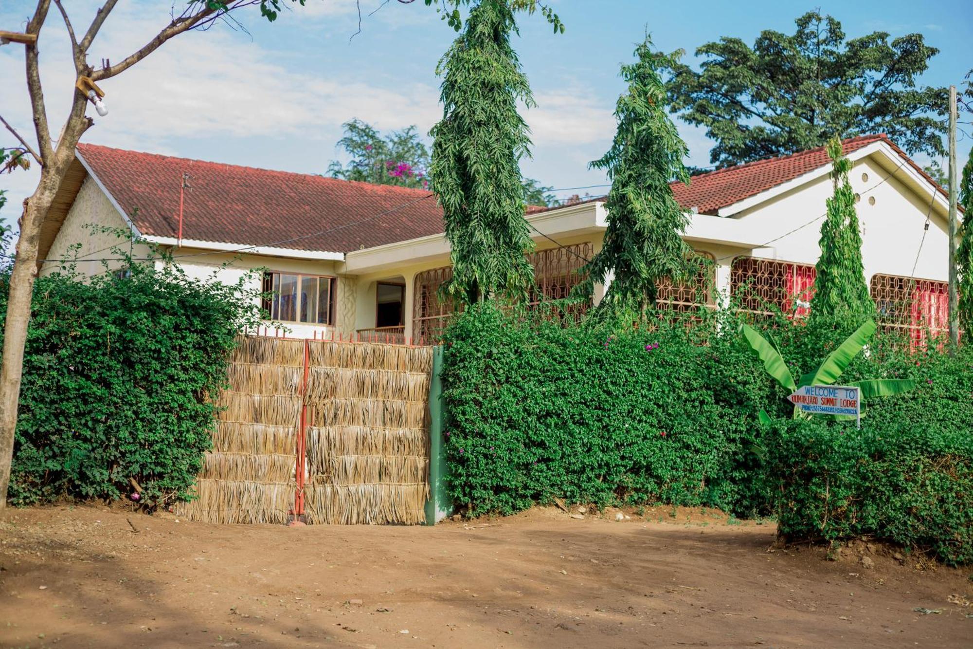 Kilimanjaro Summit Lodge 모시 외부 사진